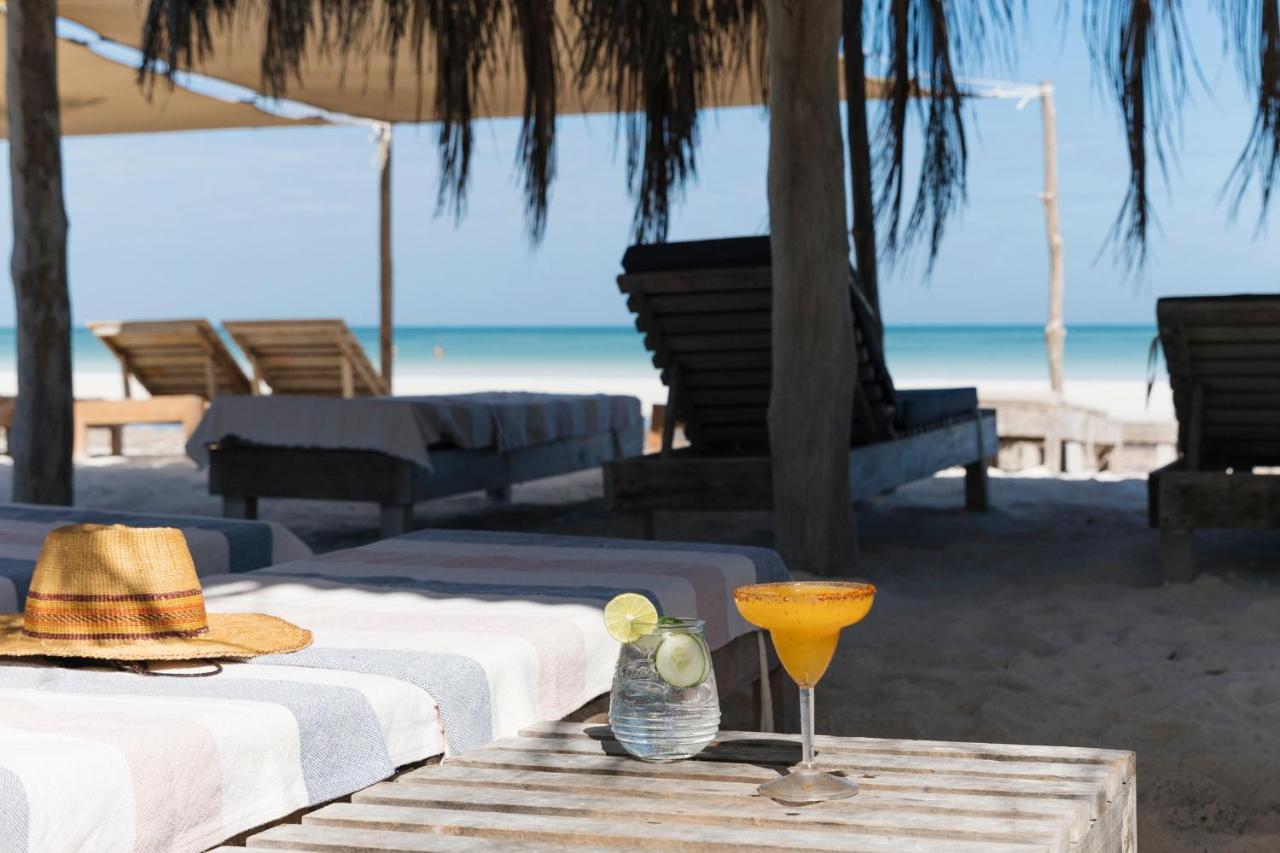 Hotel Boutique Punta Caliza - Adults Oriented جزيرة هول بوكس المظهر الخارجي الصورة